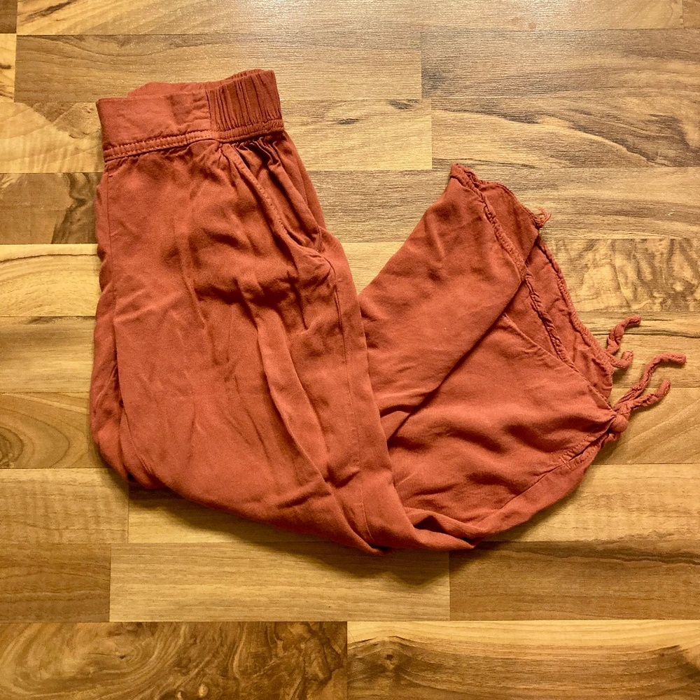 American Original Rewash Brand | Wide-legged Capri in Dusty Rose | Size M